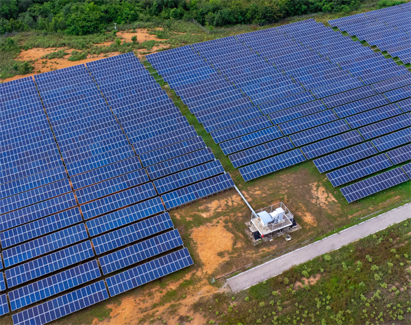國家發(fā)展改革委 國家能源局關(guān)于完善價(jià)格機(jī)制促進(jìn)新能源發(fā)電就近消納的通知